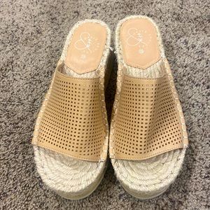 Espadrille slides